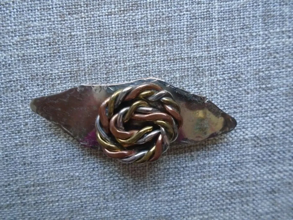 Celtic style brooch,Jewellery,Brooch - Image 3