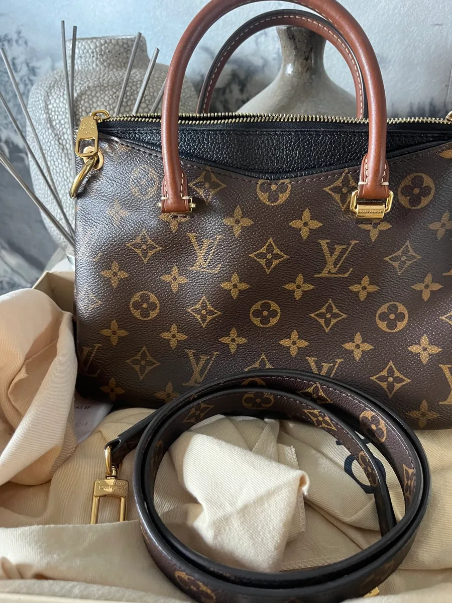 Louis Vuitton bag - Image 1
