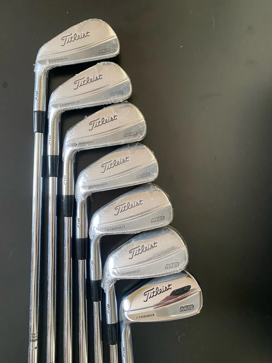 Titleist 716 MB irons - Image 1