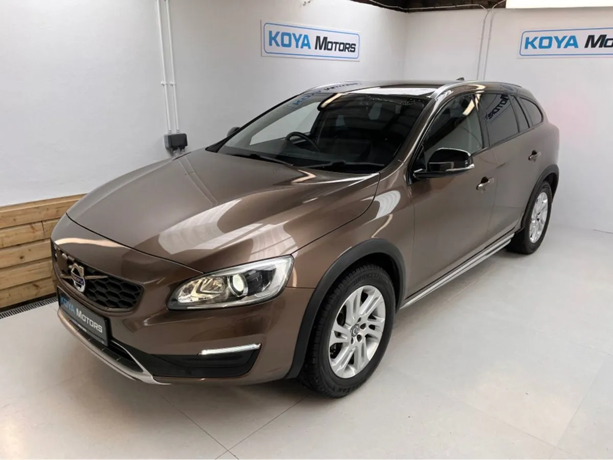 Volvo V60 2.0 D4 Cross Country SE Luxury Diesel 1 - Image 2