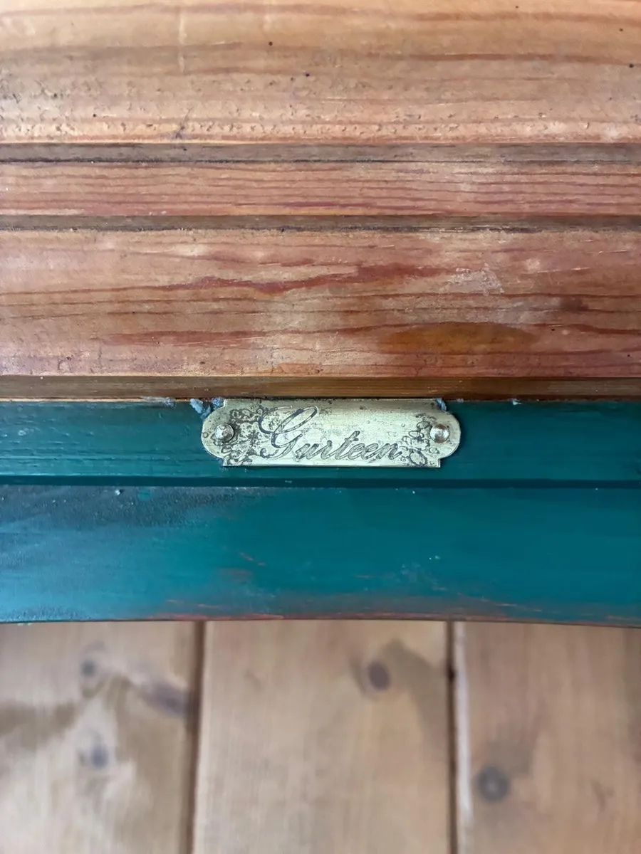 Table - Image 3
