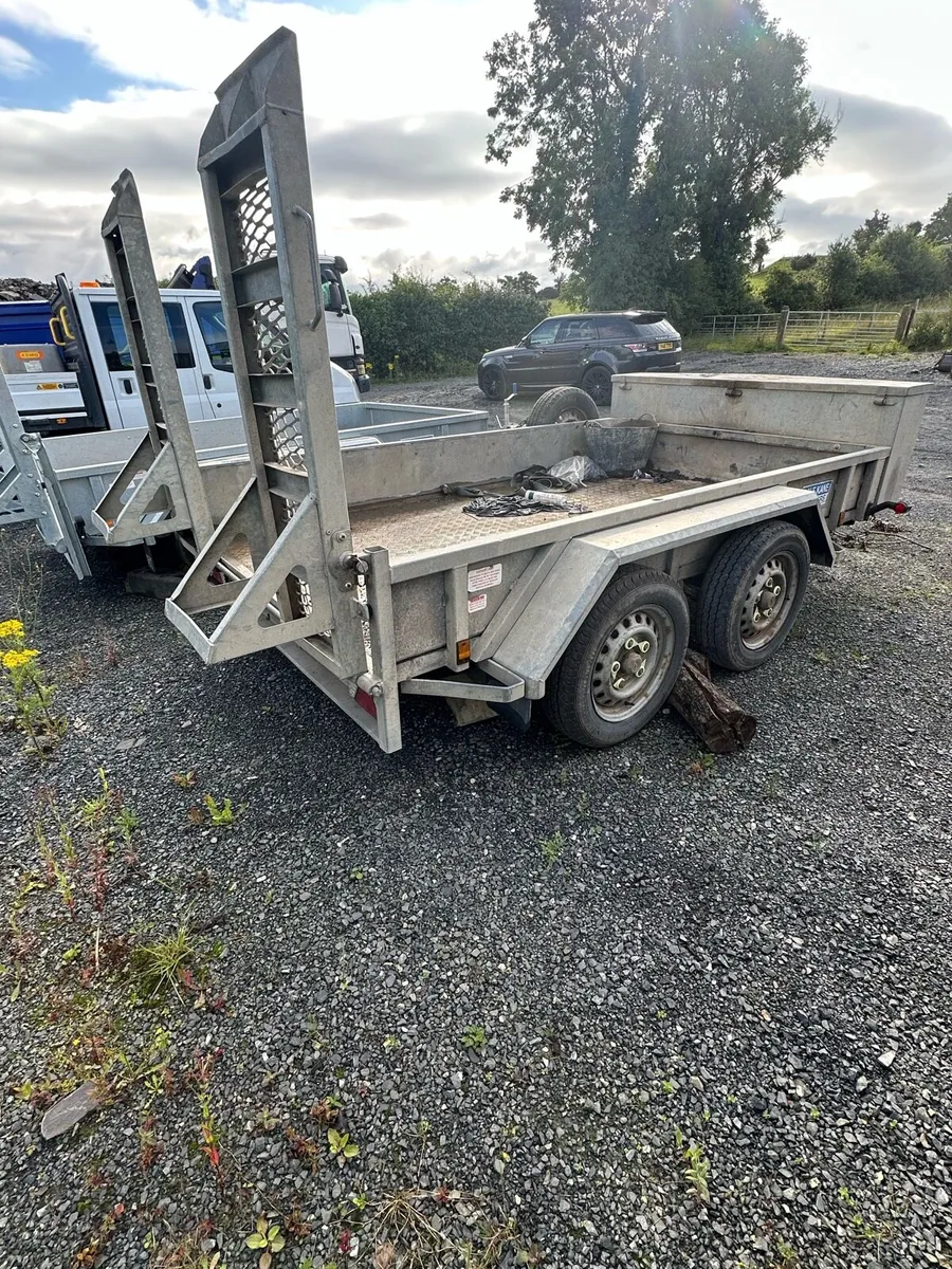 Plant trailer - Image 1