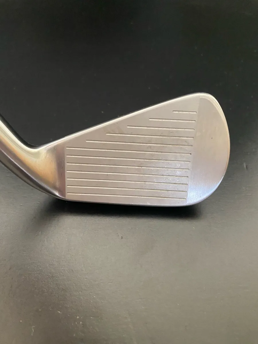 Left hand Titleist T200 3 iron - Image 2