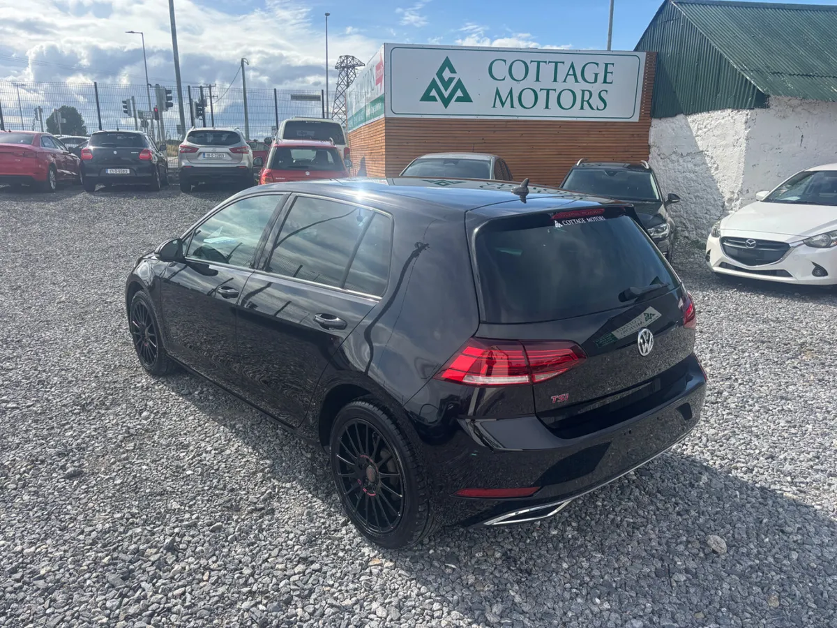 Volkswagen Golf - Image 3