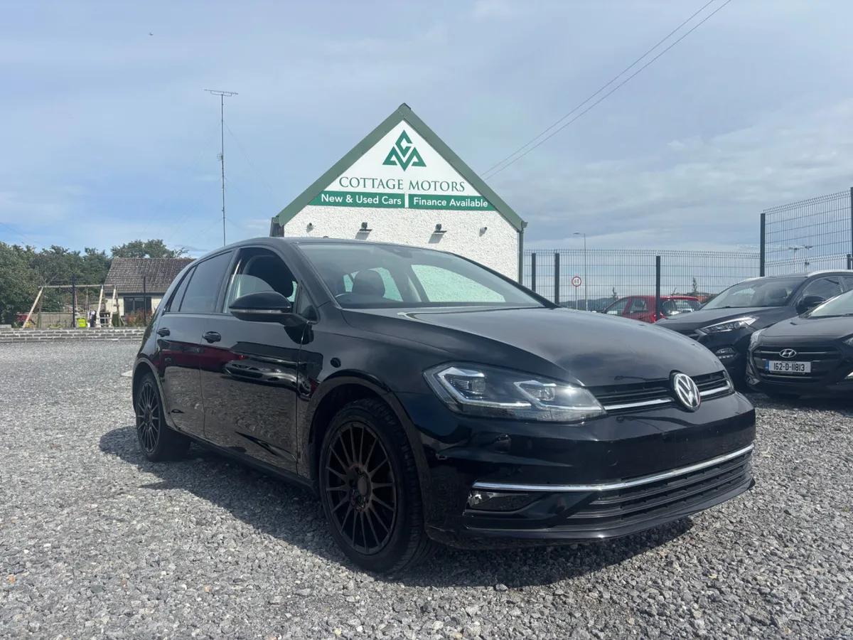 Volkswagen Golf - Image 1