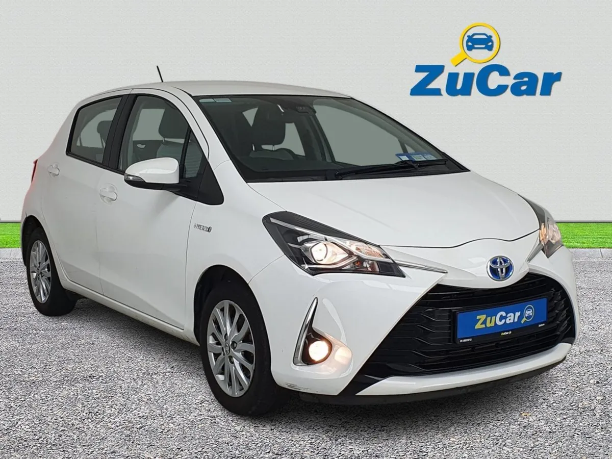 Toyota Yaris  76 Hybrid Luna - Image 1