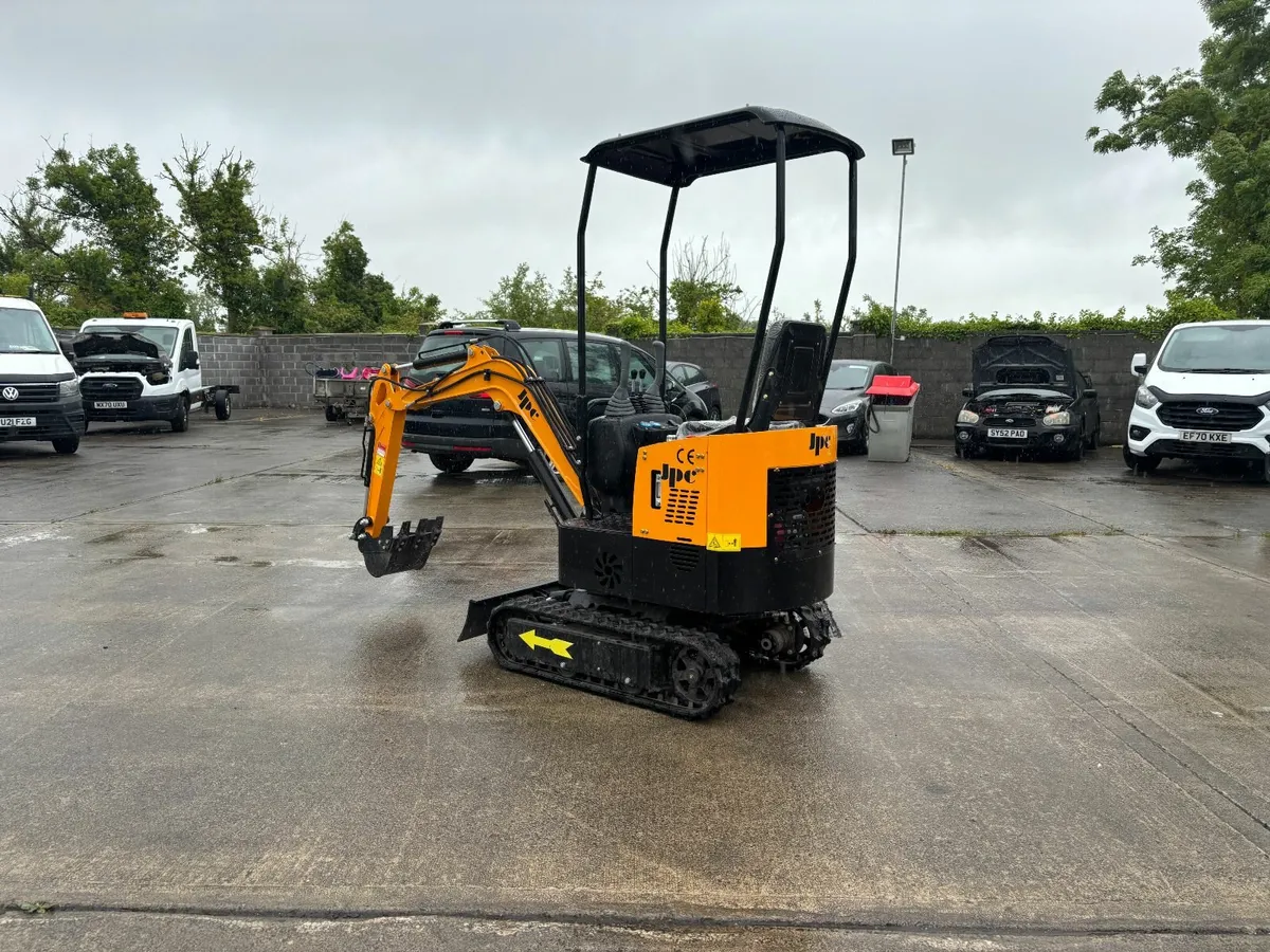 NEW UNUSED... JPC... HT 12 MINI DIGGER... - Image 2