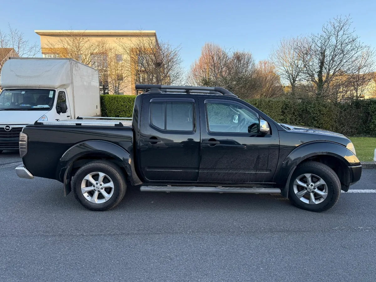 Nissan Navara 2010 - Image 1