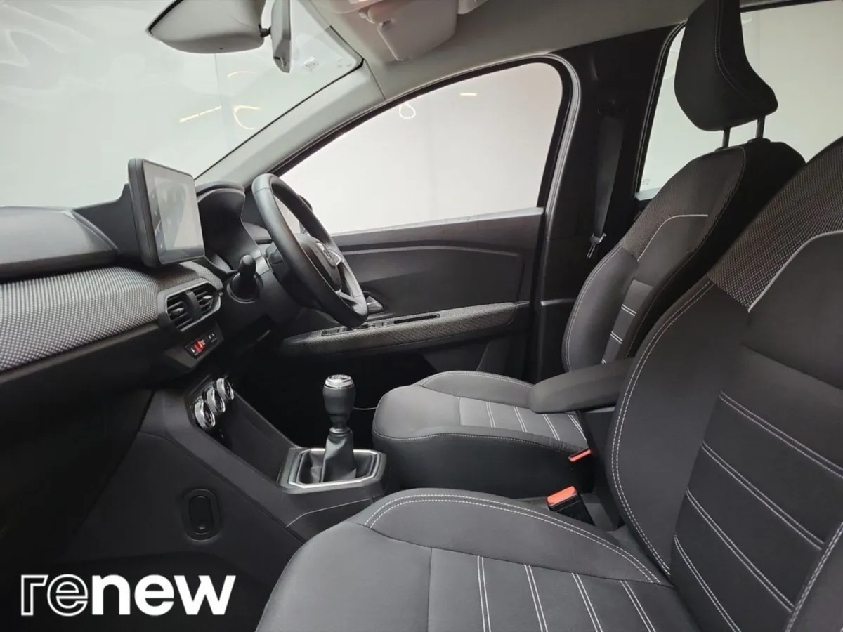 Dacia Jogger TCe 110 Comfort 7 Seats  scrappage D - Image 4