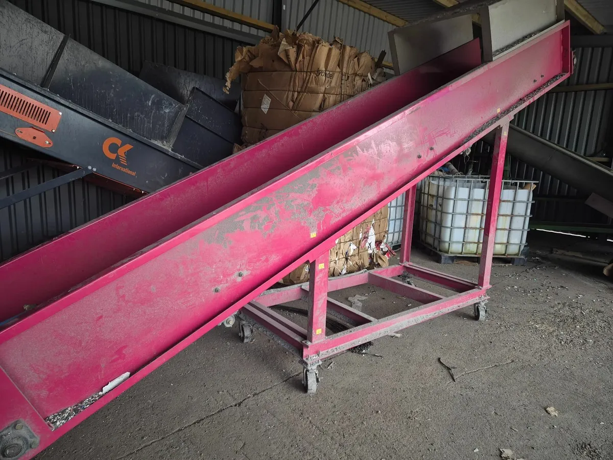 Conveyor belt