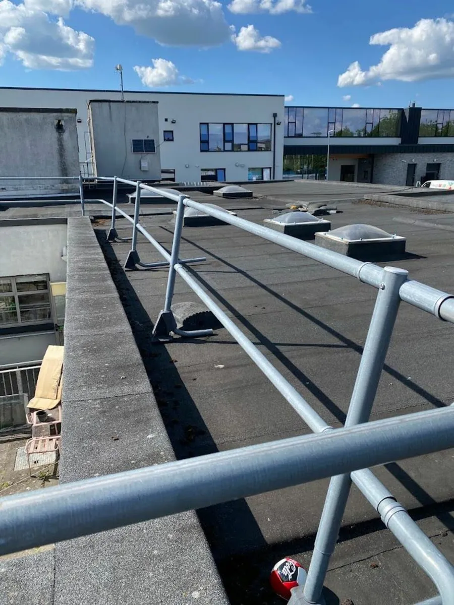Skyway safety railing, Rooftop handrail and ladder - Image 1