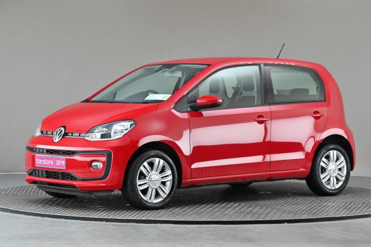 Volkswagen Up! 1.0 60bhp ASG 5DR  2tone Upholster - Image 4