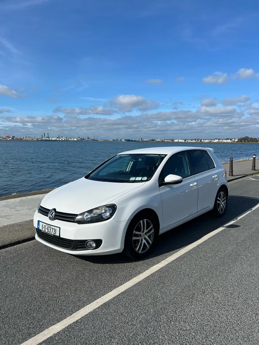 Volkswagen Golf - Image 4