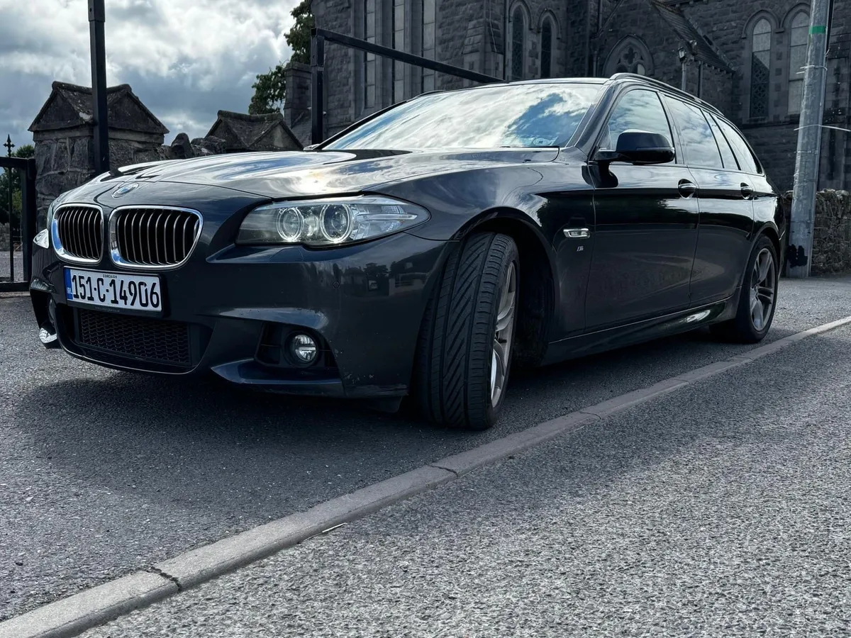 151 BMW 5 series Estate - Image 2