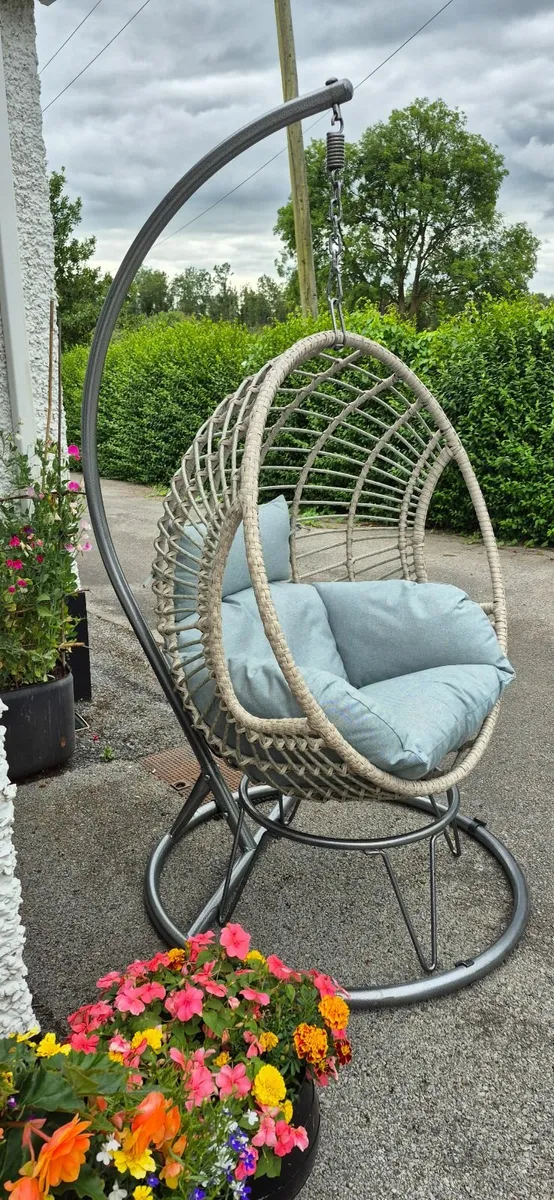 Egg chair - Image 3