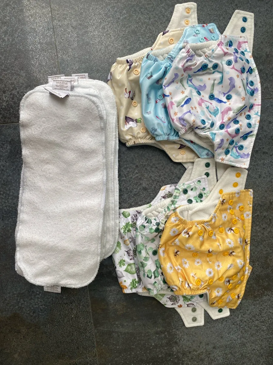 Reusable cloth nappies