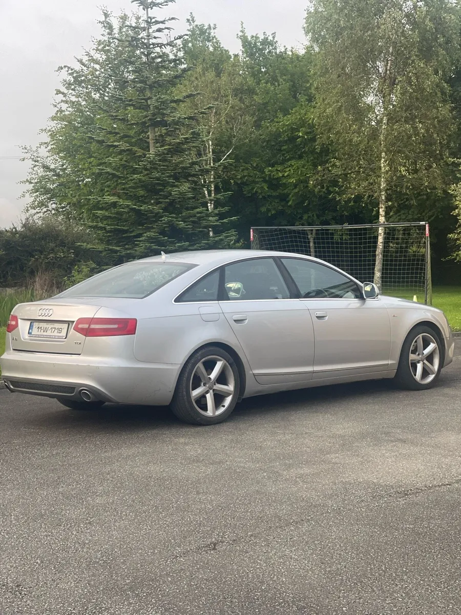 Car - Image 4