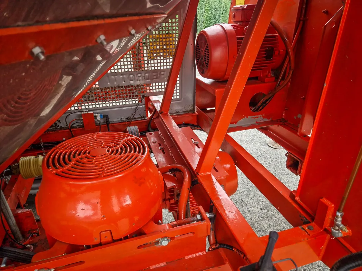27t Grain Dryer - Image 4