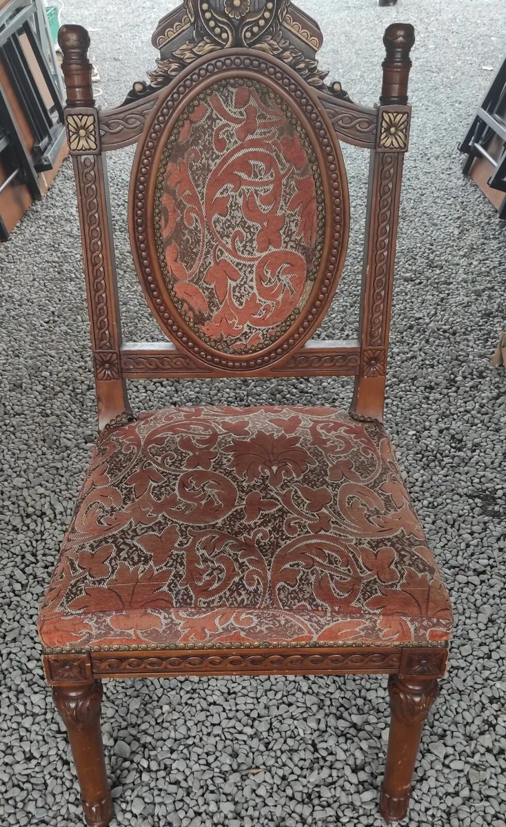 Dining chairs