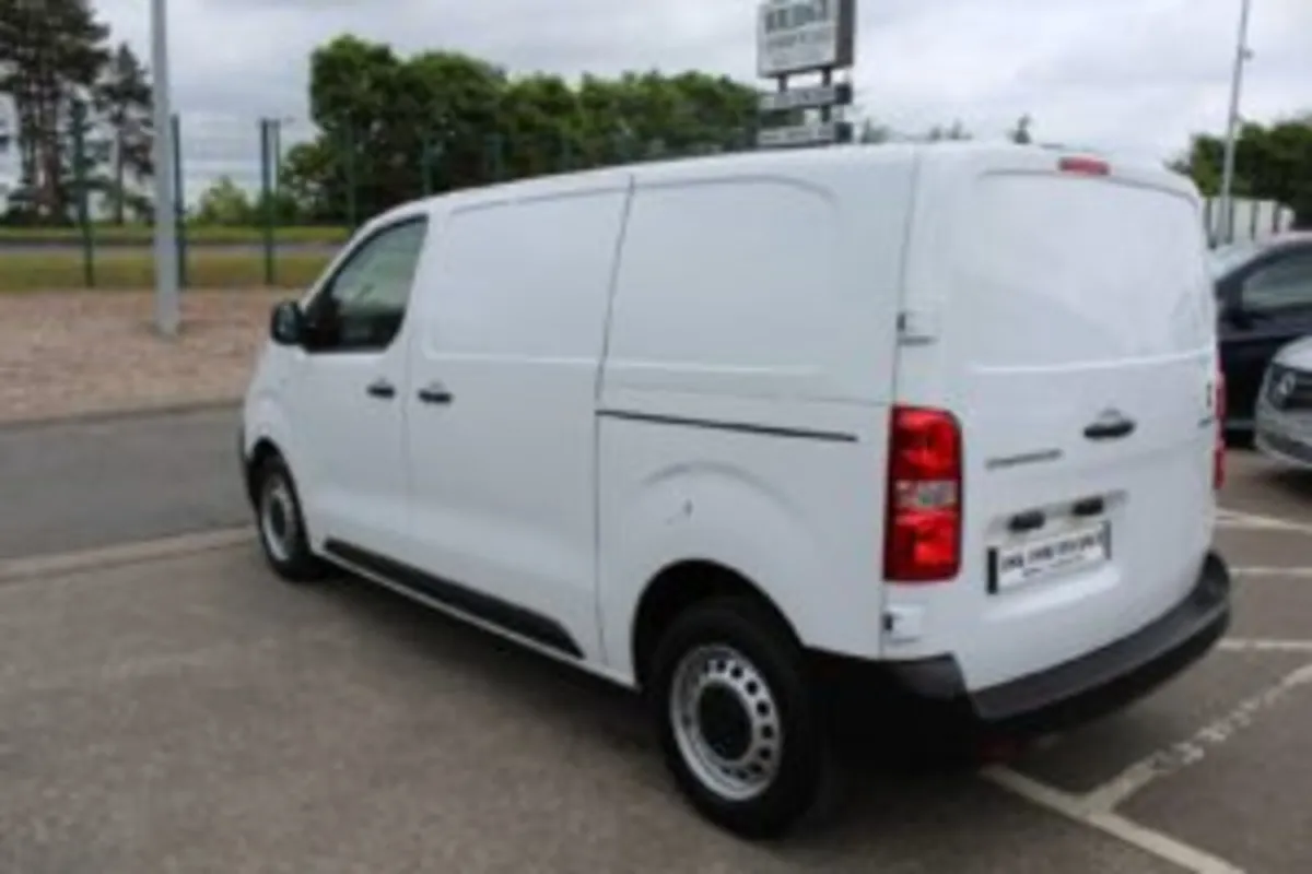 2023 Citroen Dispatch 1000 Enteprise Edition - Image 3