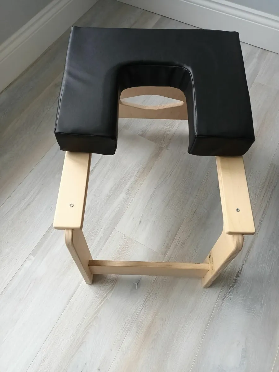 Yoga hand stand stool - Image 1