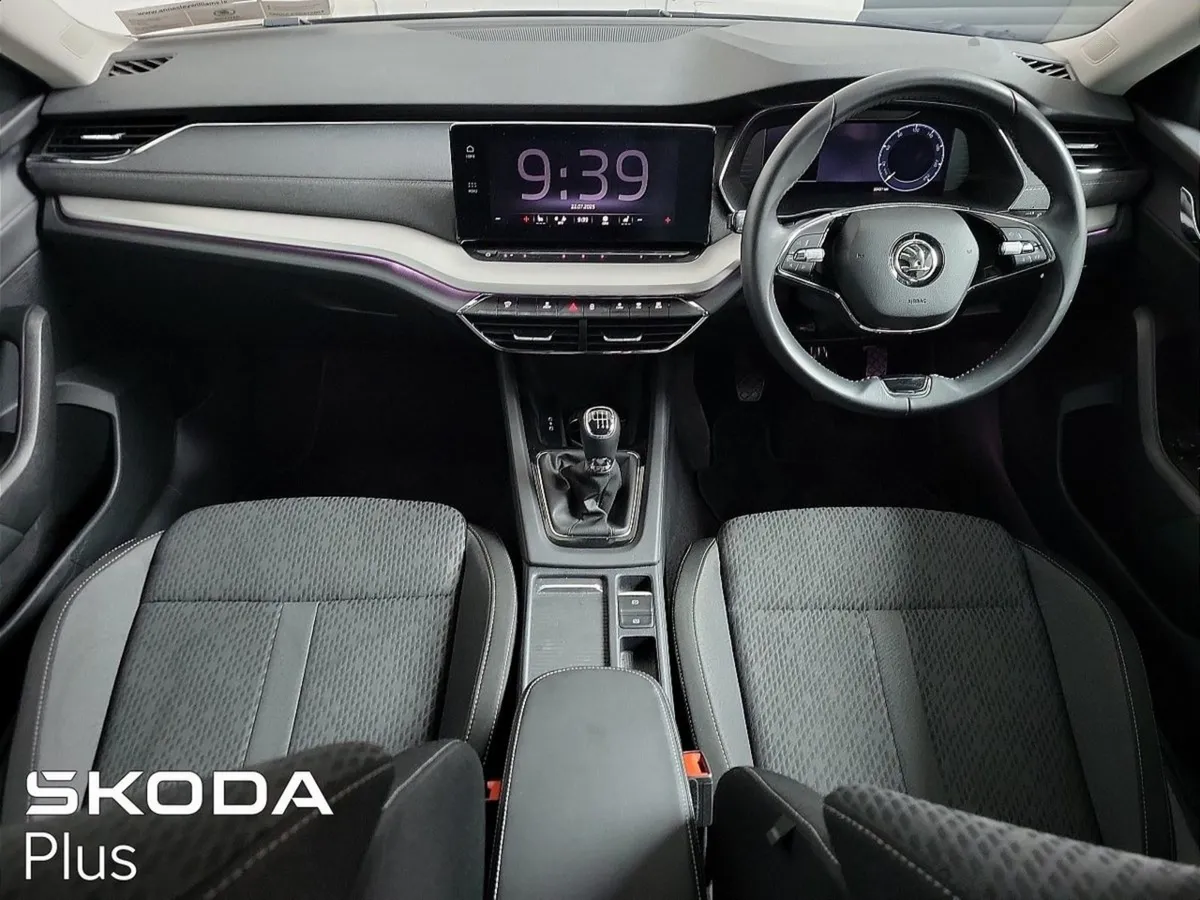 Skoda Octavia Style 2.0tdi 150Bhp - Image 3