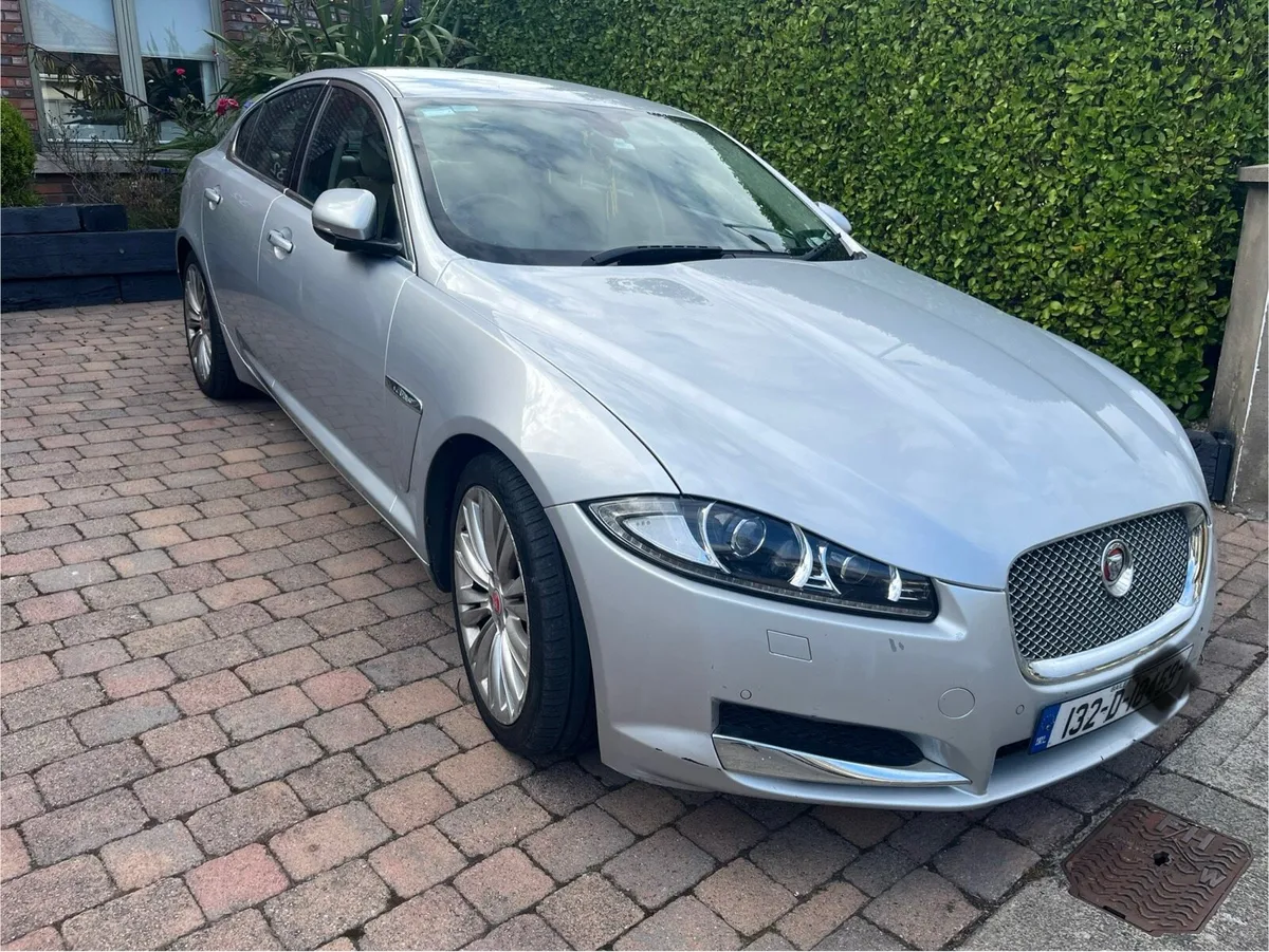 Jaguar XF Great Condition - Image 4