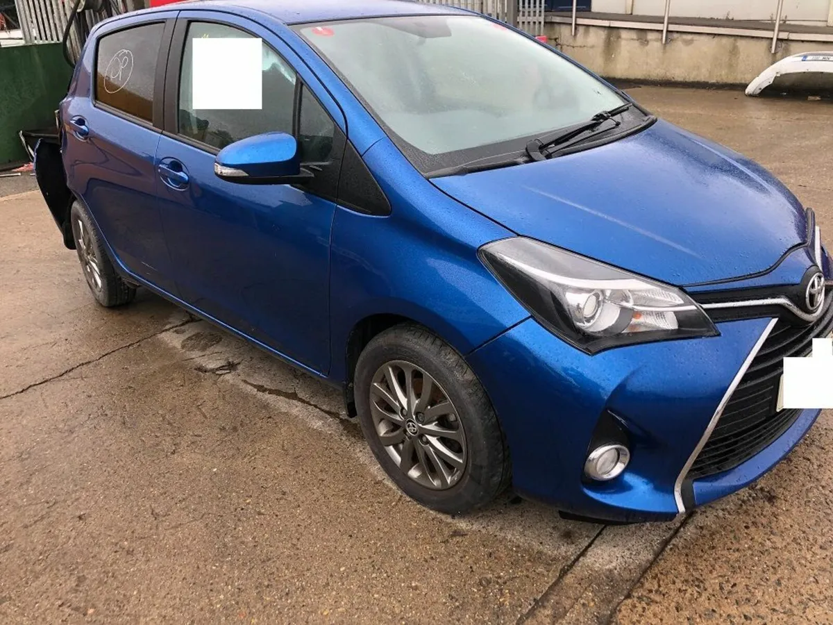 2016 TOYOTA  YARIS 1.3 AUTO - Image 3