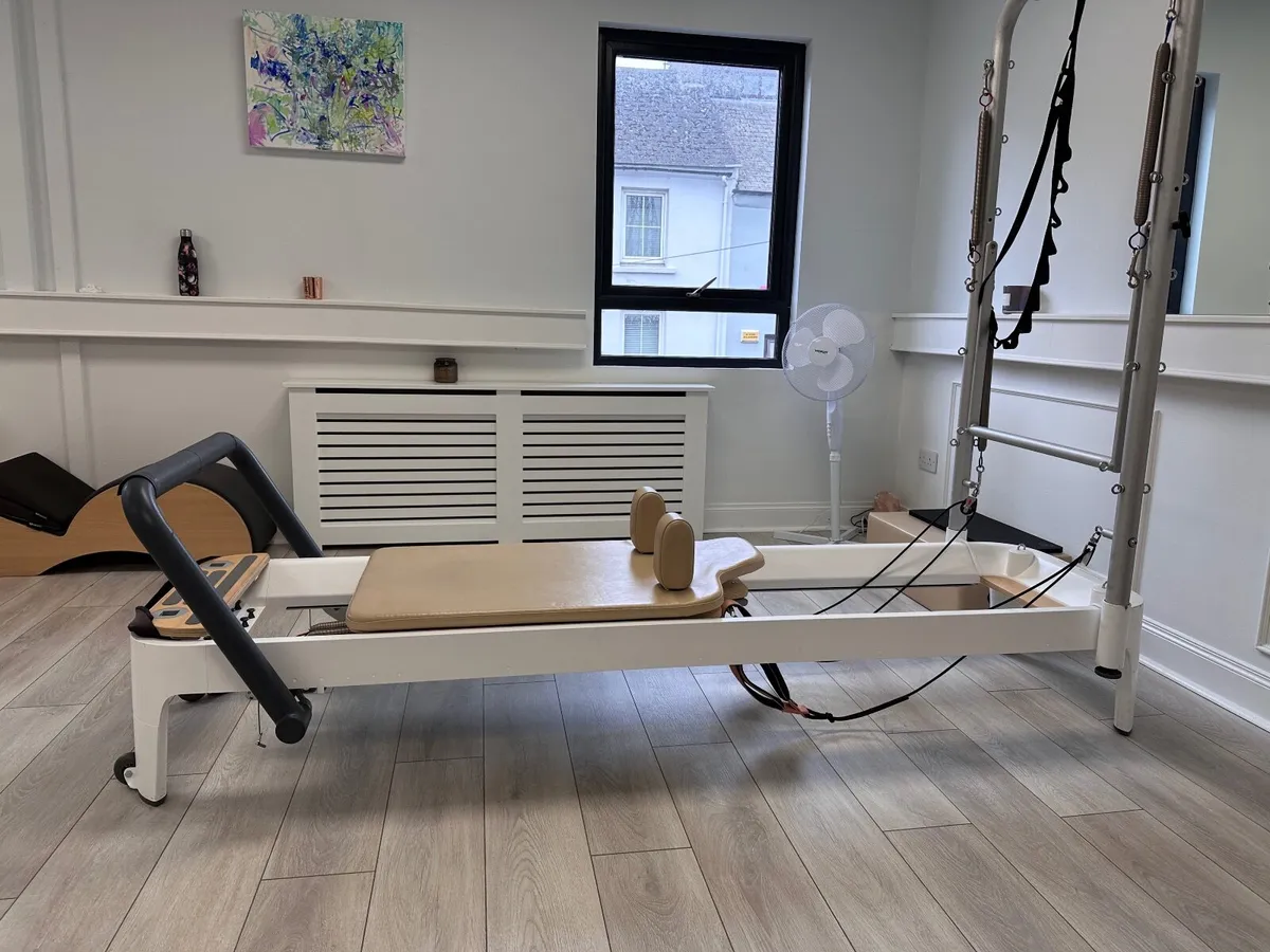 Pilates Reformer - Image 2