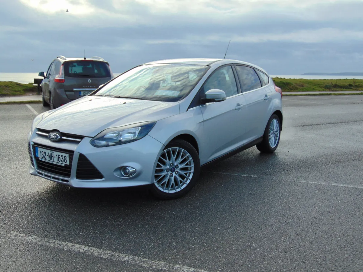 2016 Ford Focus ZETEC 1.0 100PS  5DR - Image 1