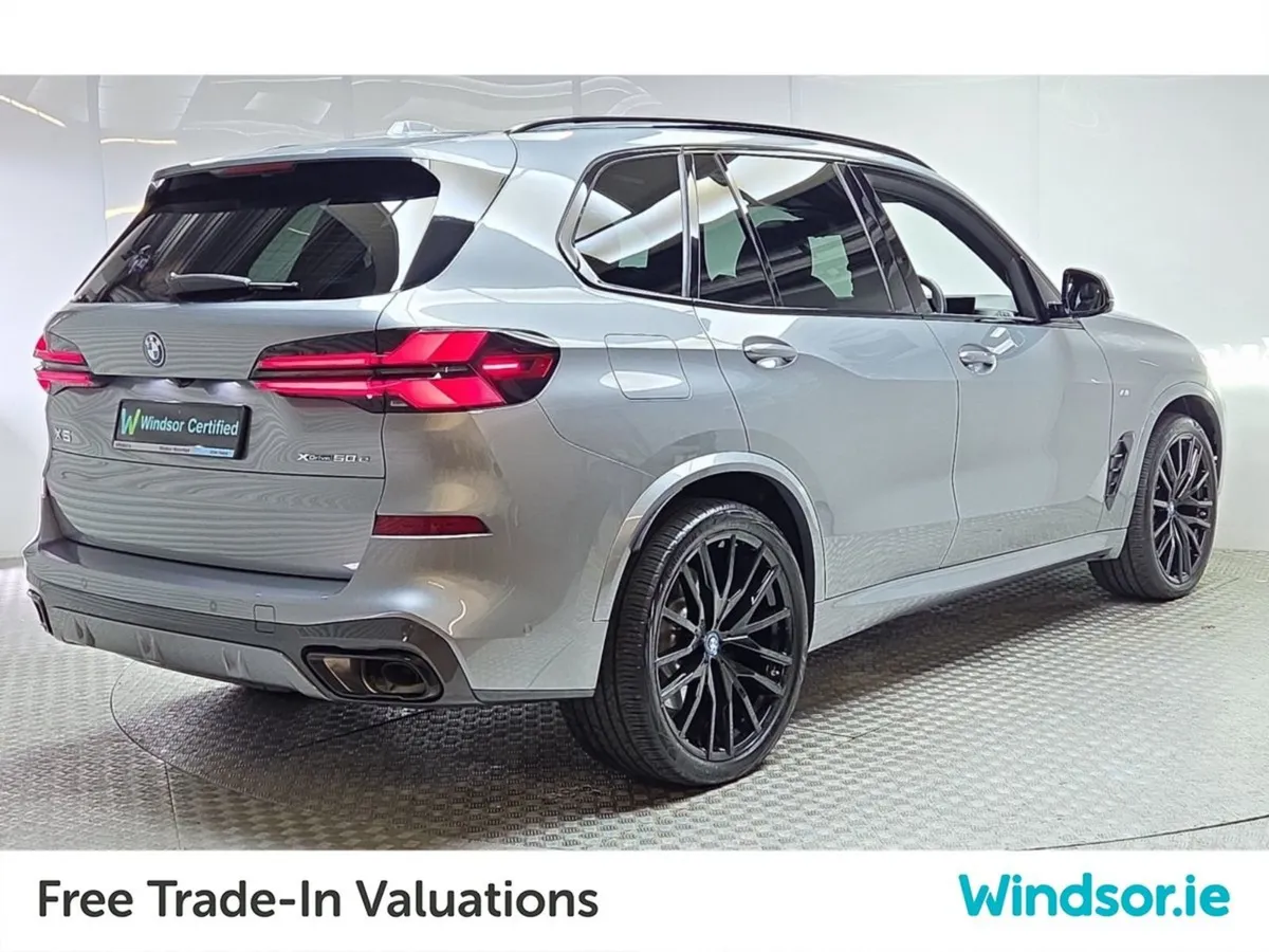BMW X5 Xdrive 50e M Sport  panoramic Sunroof - Image 3