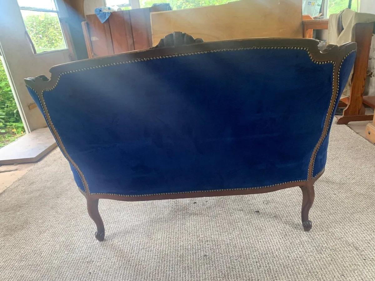 Sofa/couch - Image 3