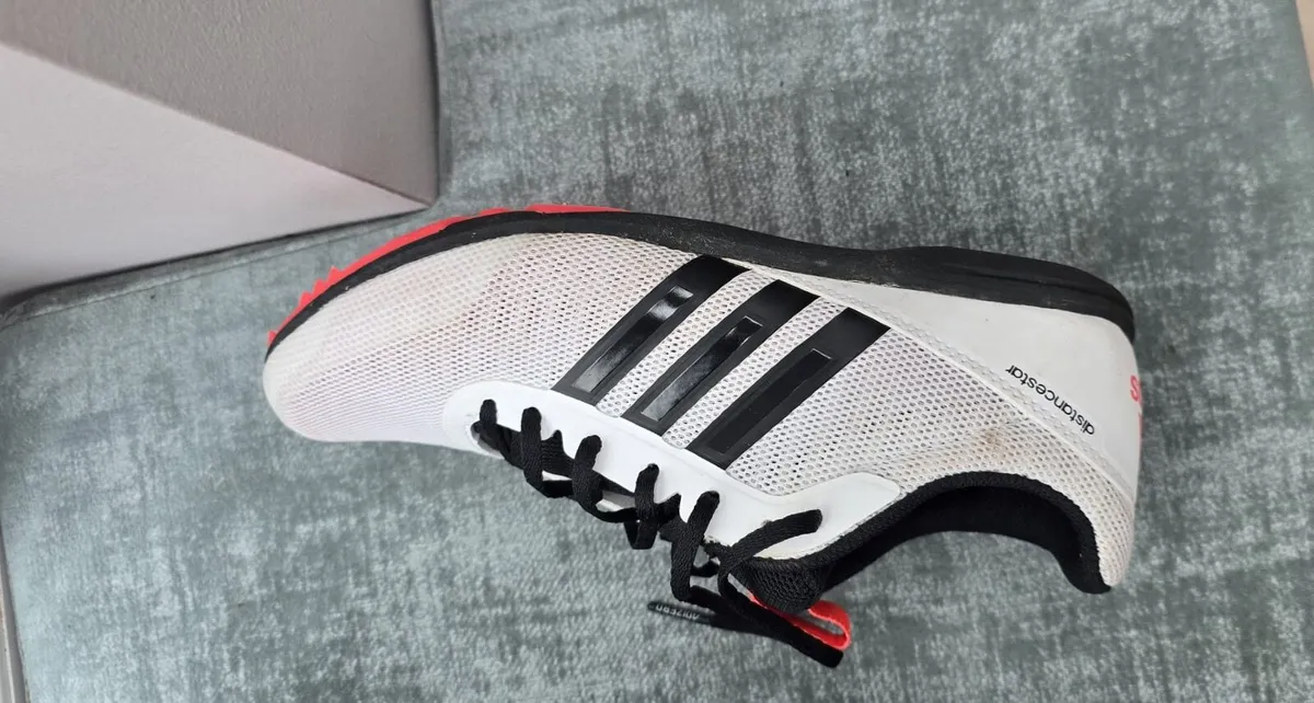 Running shoes(spikes) - Image 3