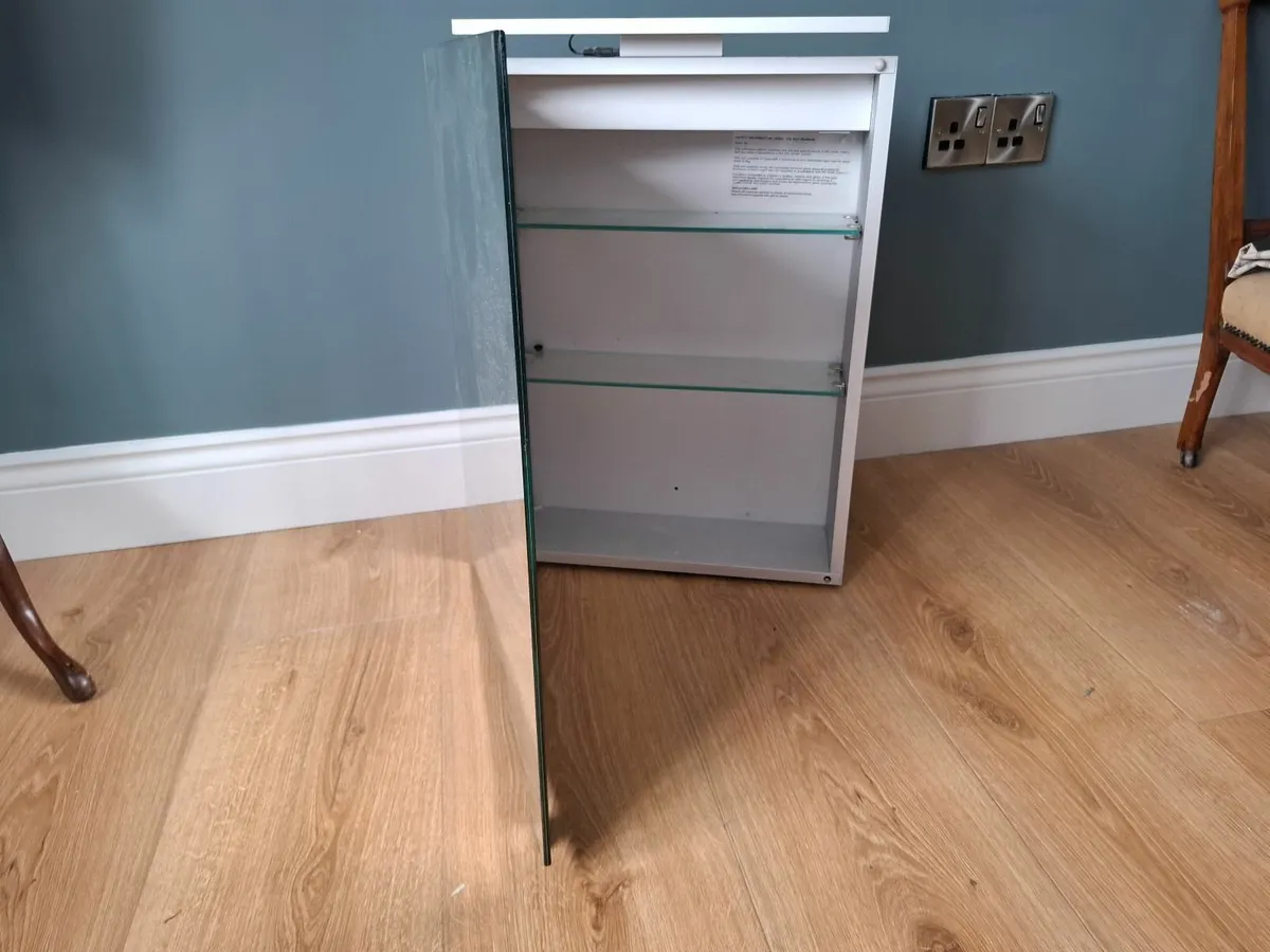 LED BATHROOM CABINET WITH MIRROR - Image 1