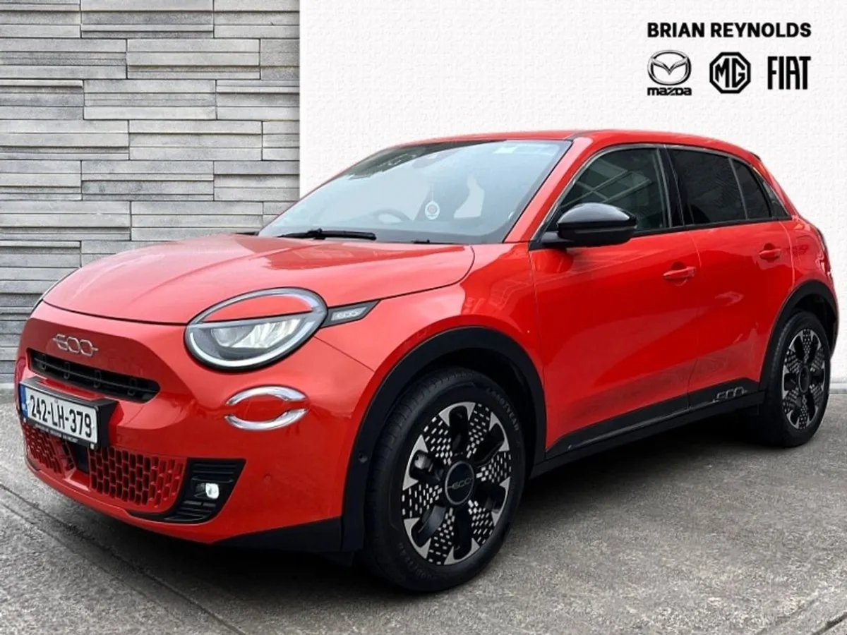 Fiat 600 La Prima 1.2 100hp Hybrid Auto Edct 6 - Image 1