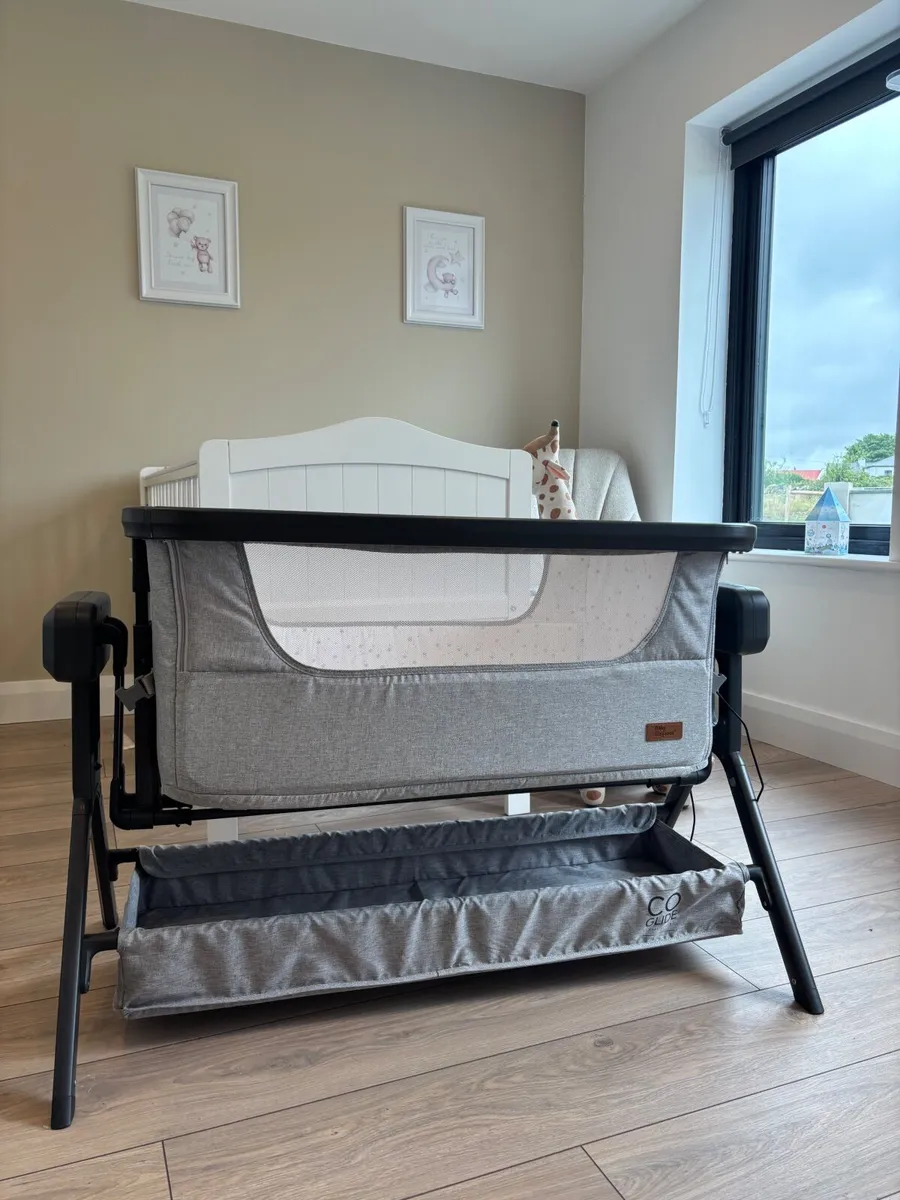 Bedside Crib - Image 2