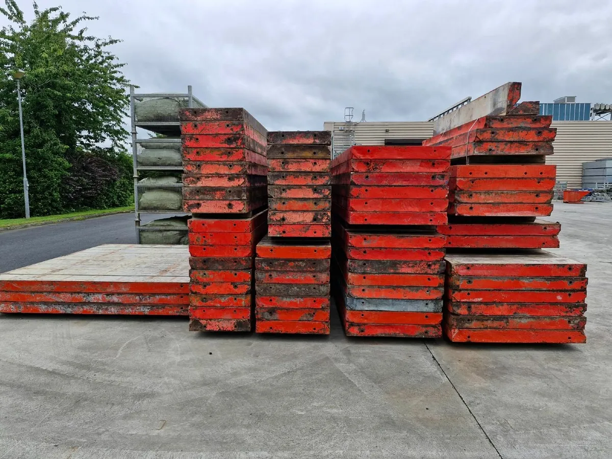 Ex Hire Panels For Sale - Image 3