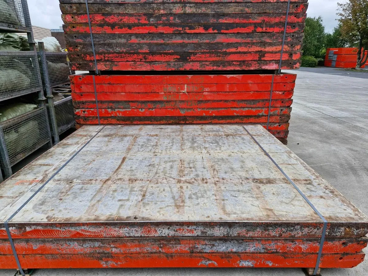 Ex Hire Panels For Sale - Image 4