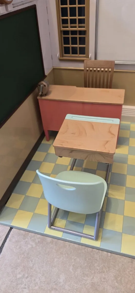 Generation Dolls Classroom - Image 3