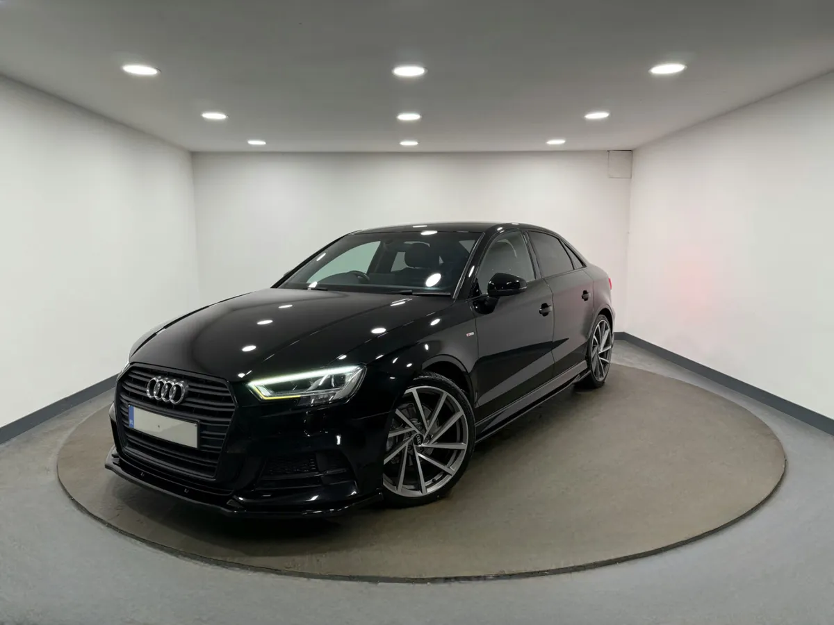2017 Audi A3 1.6 TDI S LINE Black Edition - Image 2