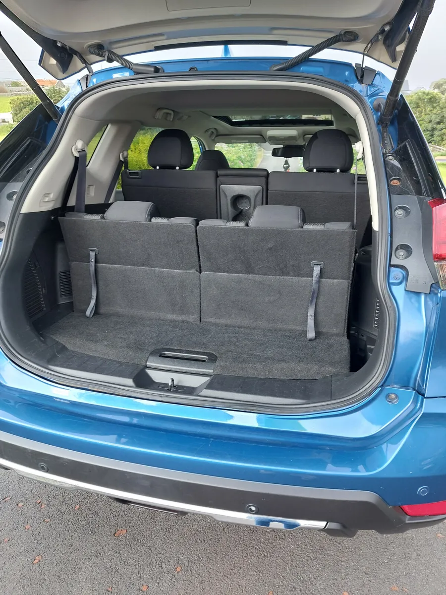 Nissan X-Trail 2017 7seater 1.6 Diesel - Image 3