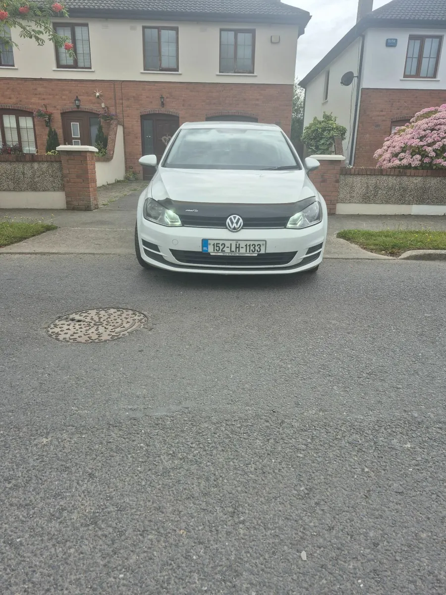 Volkswagen Golf 2015 - Image 1
