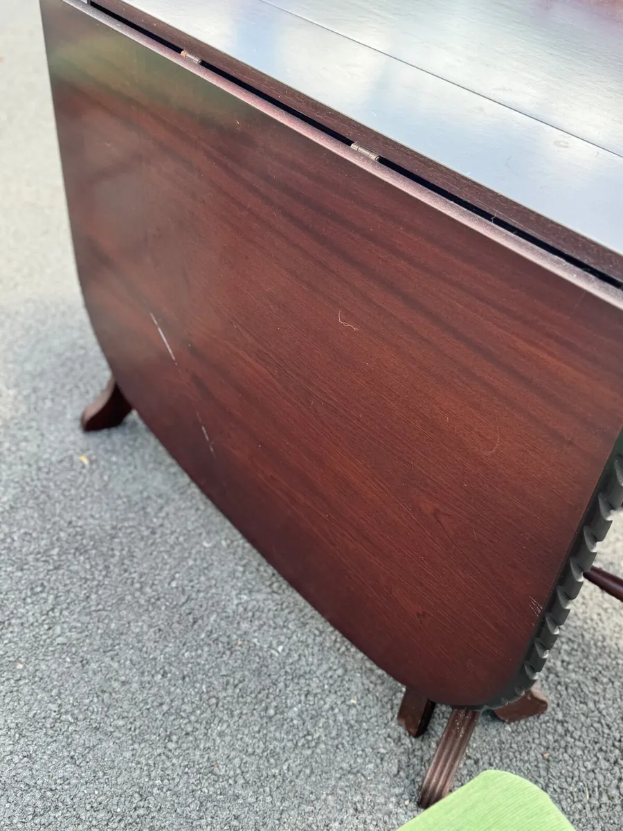 Dining table with 6 chairs - Image 4