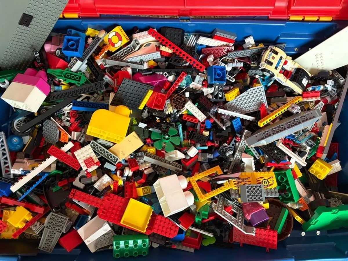 Massive Box of Lego - Image 2