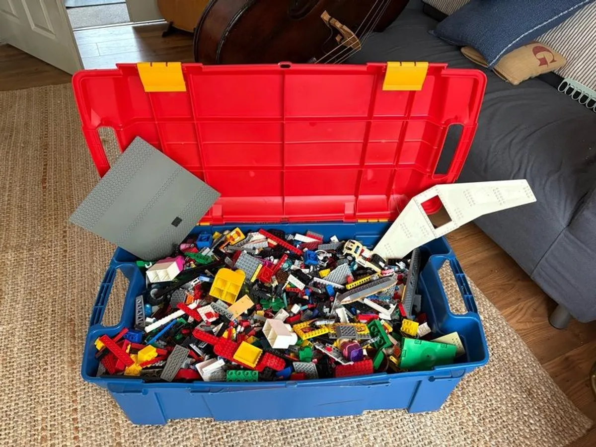 Massive Box of Lego - Image 3