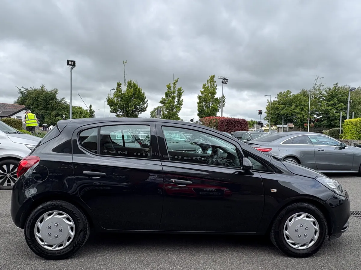 151 Opel Corsa 1.2 Petrol *Low Kils* - Image 4
