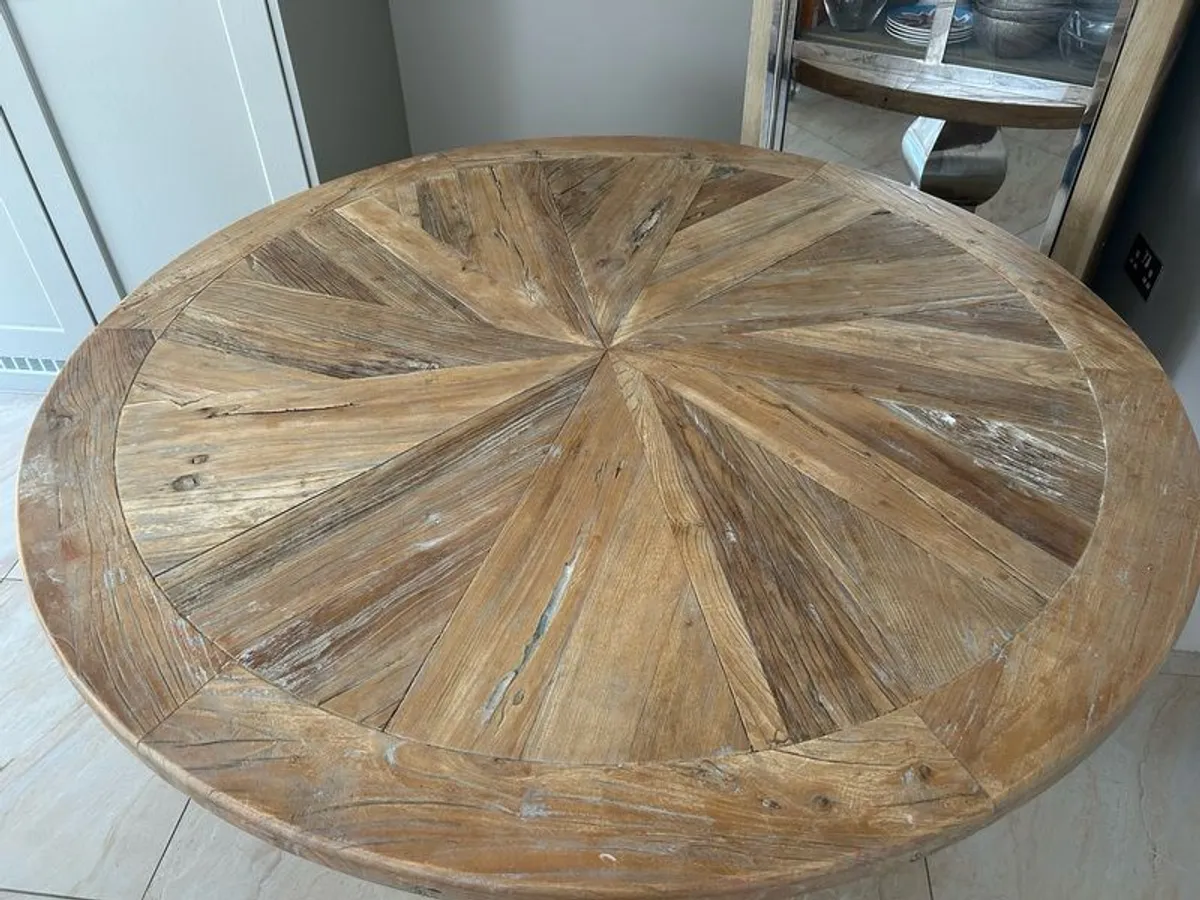 Solid wood round table for sale - Image 3