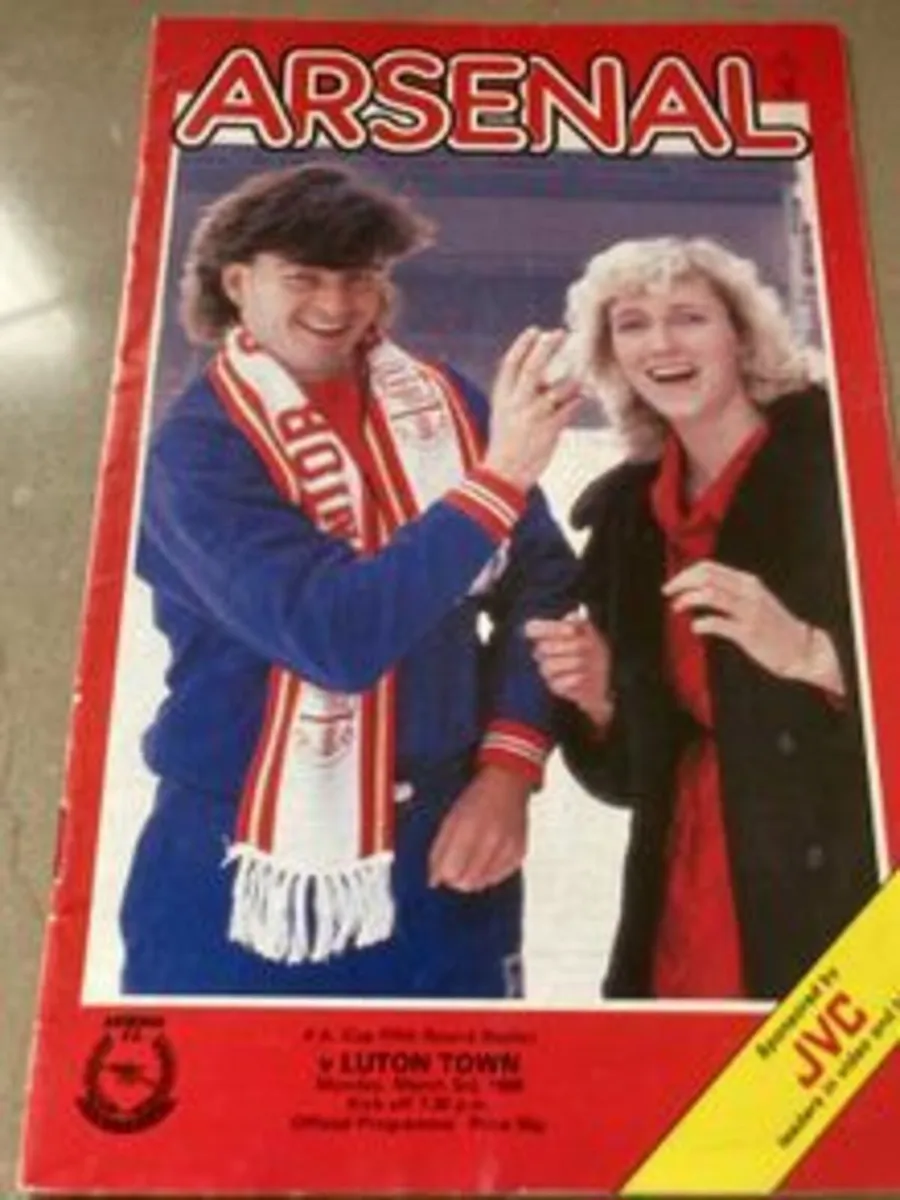 Old 1986 Arsenal Program v Luton Town (FA Cup)