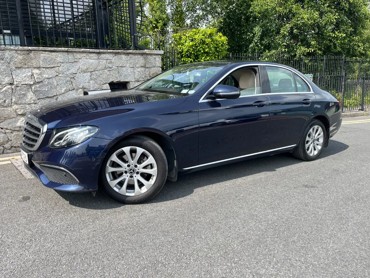 Mercedes-Benz E-Class 2018 220 D EXCLUSIVE 4DR A - Image 2