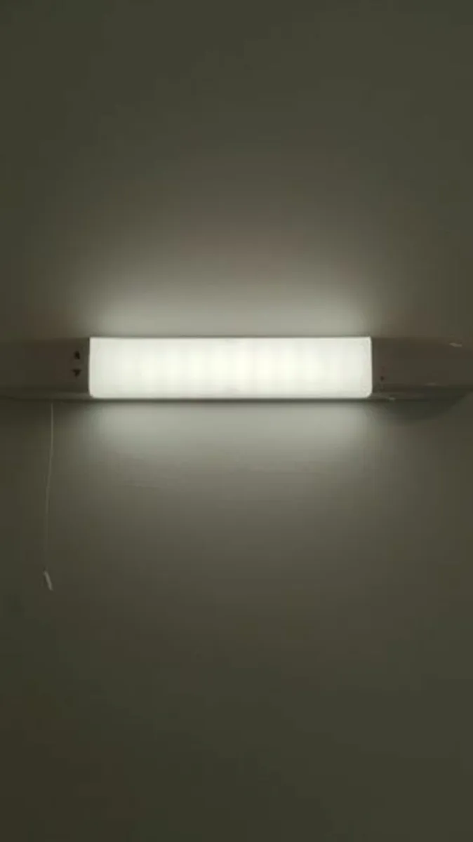Bathroom Shaver Light with Shaver Socket - Image 1